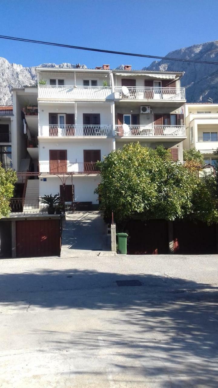 Pavlinovic Jure Apartment Makarska Bagian luar foto