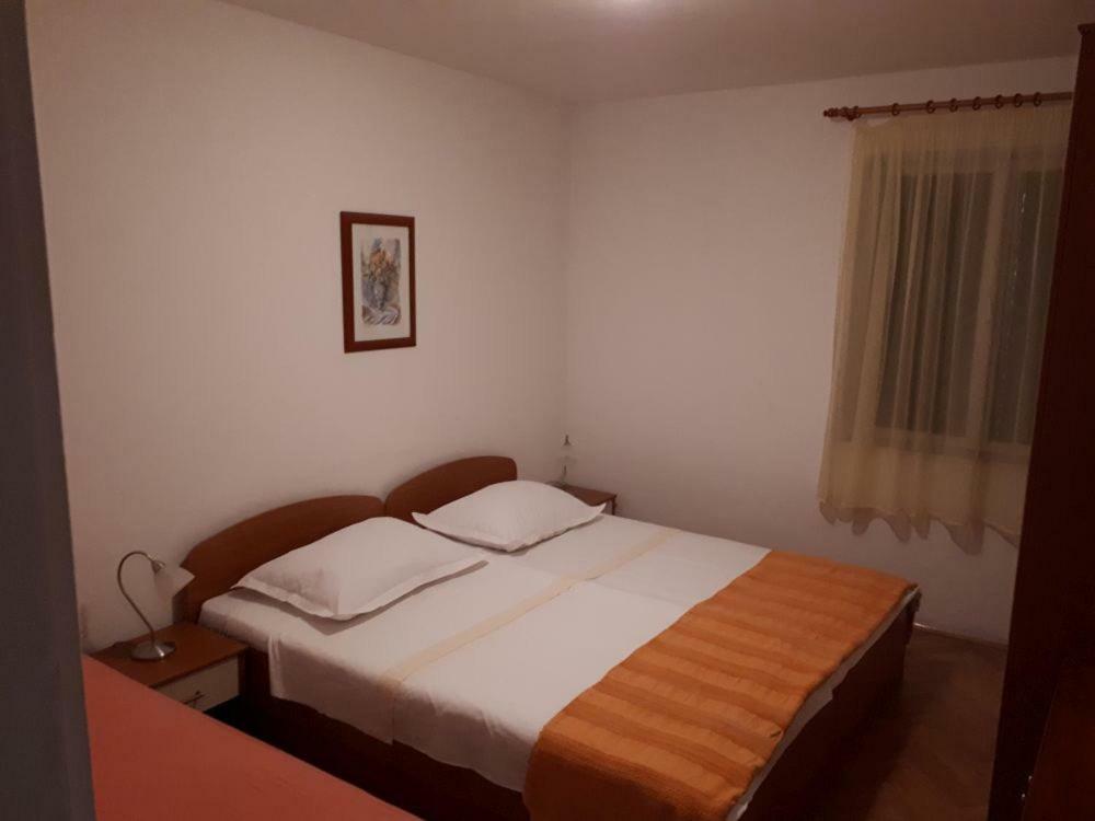 Pavlinovic Jure Apartment Makarska Bagian luar foto