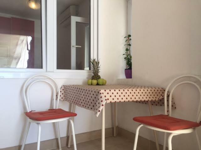 Pavlinovic Jure Apartment Makarska Bagian luar foto